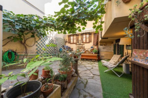 Charming Getaway in Florence ... European University